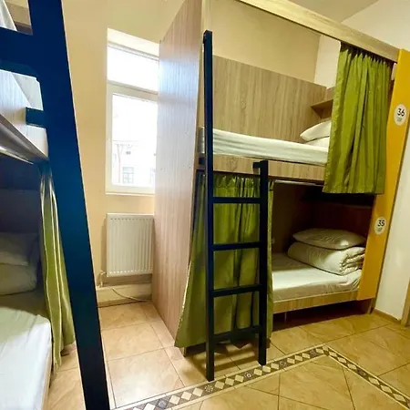 Hostel Compass Station Lviv