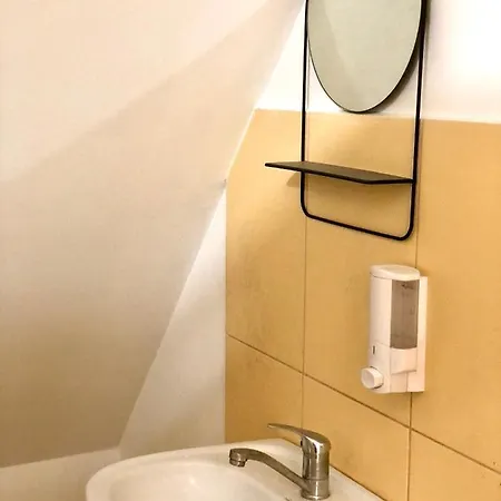Hostel Compass Station Lviv